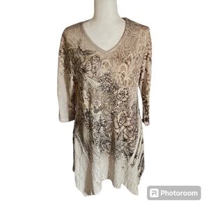 Studio Gem Q Tan Beaded Rhinestone Sharkbite Hem Tunic Top Size M